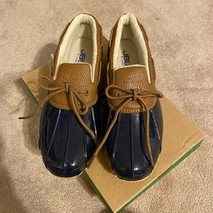 Navy JBU slip on rain boots!